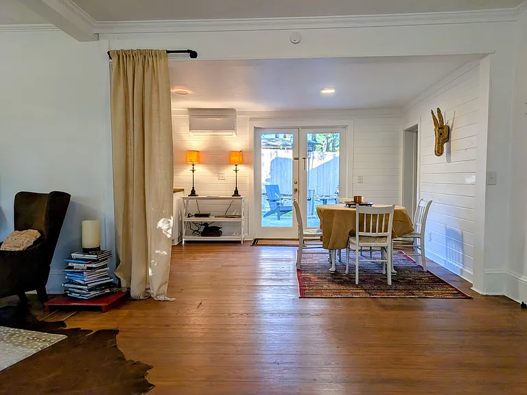 10 Oasis Rd — Photo 15