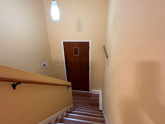 5th image of 3024 Raskob St