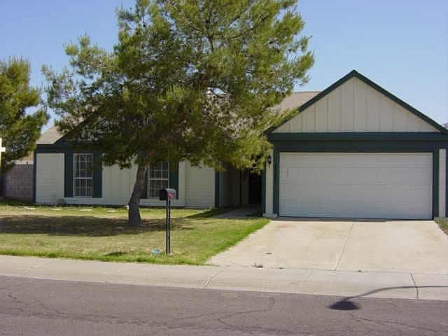 1st image of 8521 W Columbine Dr