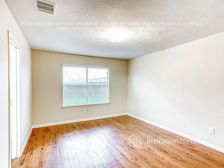 18746 Dennington Dr — Photo 10