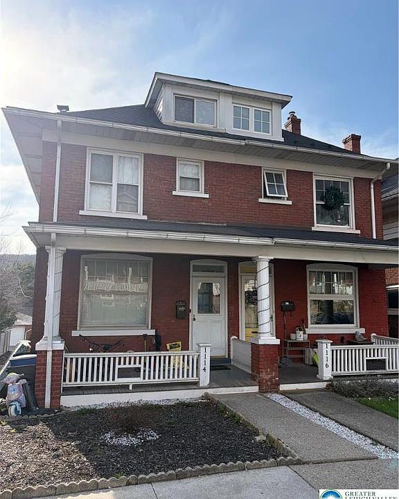 1st image of 1114 Russell Ave