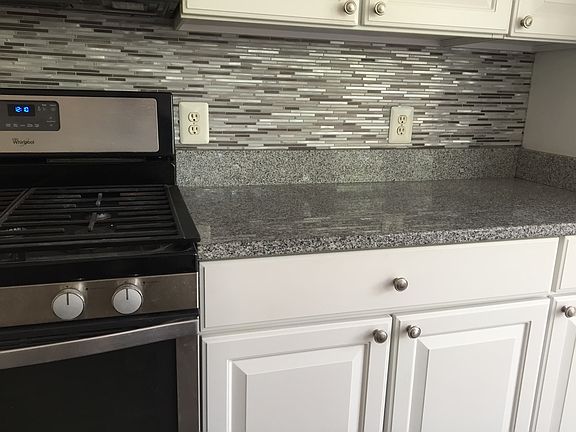 Backsplash installed 2016