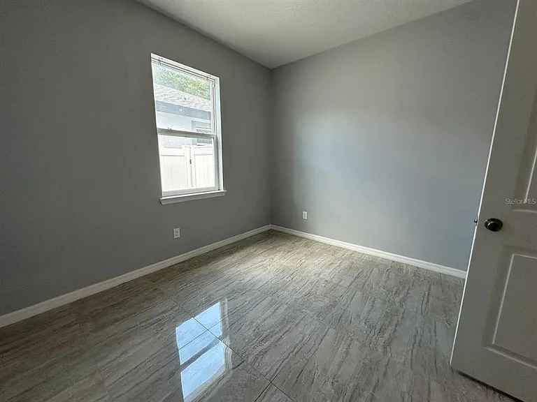117 W Murphy St — Photo 15