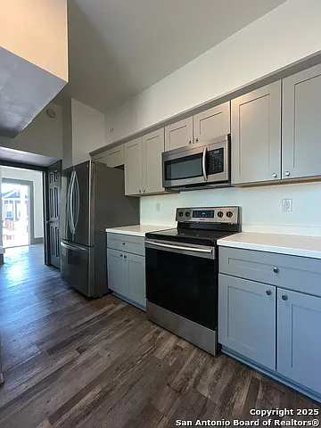802 Montana St #1 — Photo 5