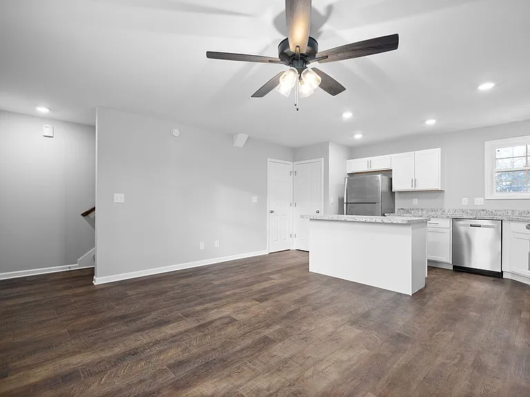 Lillie Belle Ln - 381 — Photo 8