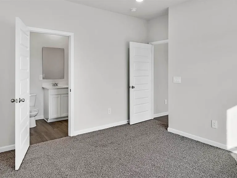 122 Betty Williams Dr — Photo 6