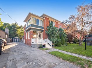51 Chapel St, Brampton, ON