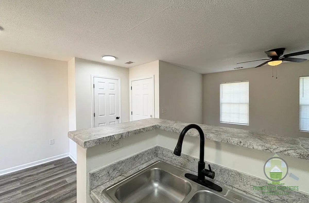 522 McNeely Circle - 5A — Photo 4