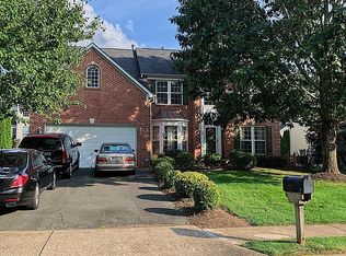 6438 Colonial Village Loop, Manassas, VA 20112