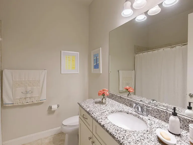 10274 Prato St — Photo 12