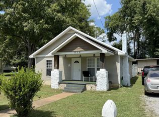 418 Riverview Dr, Shelbyville, TN 37160