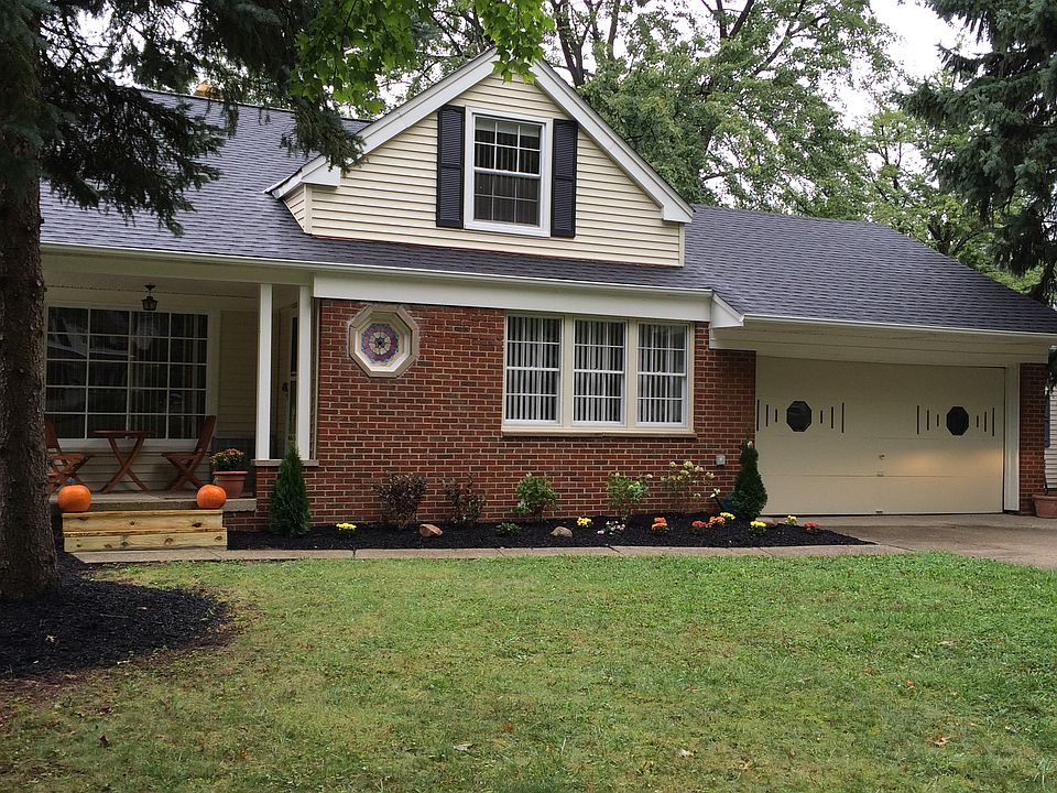 1st image of 1384 Ford Road