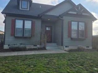 555 N Main St, Mount Angel, OR 97362