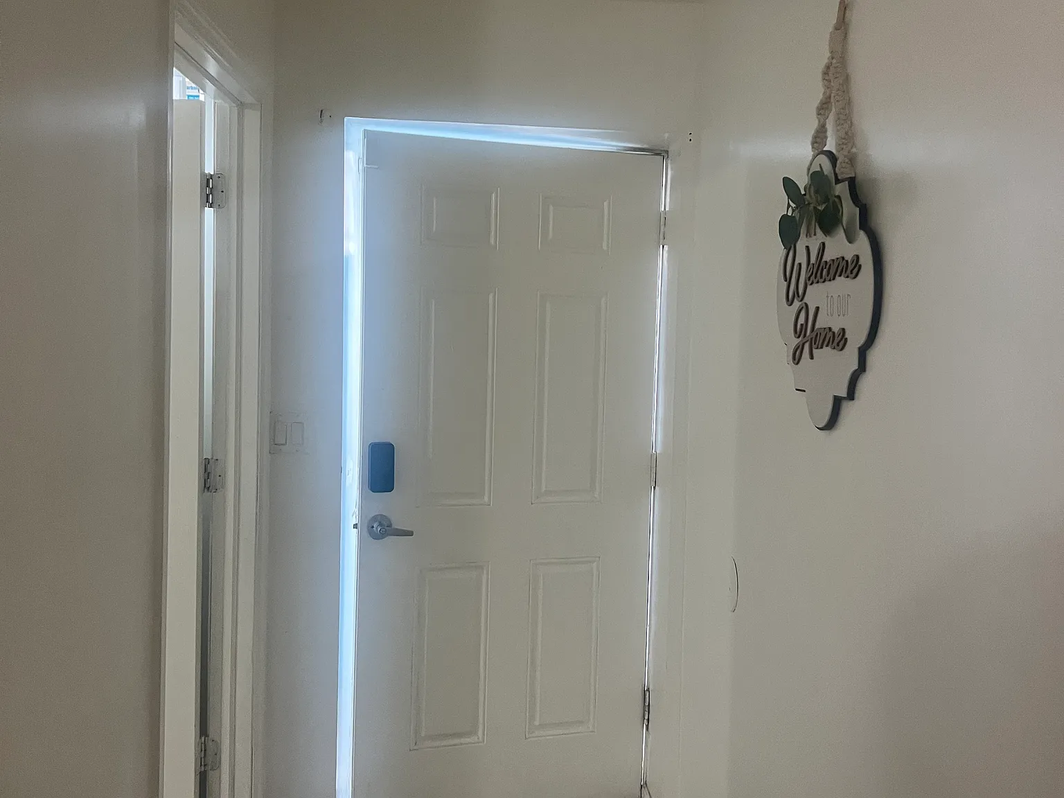 2 bed, $2,400 — Photo 2