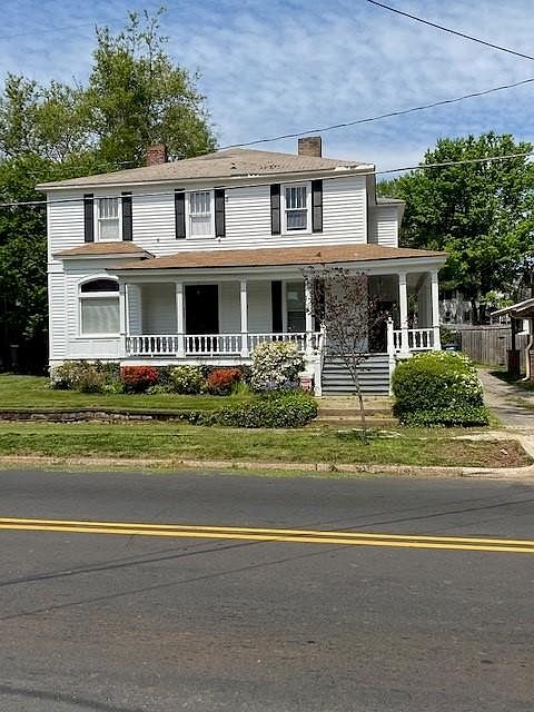 1st image of 424 W Front St #424