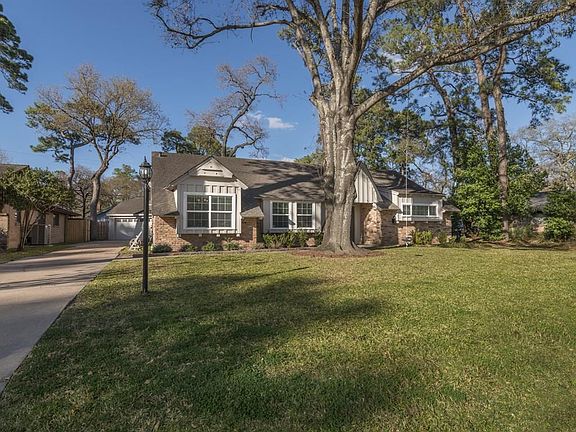 2nd image of 10142 Hazelhurst Dr