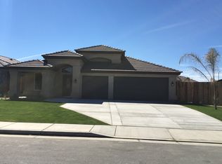 9509 Whitman Ave, Bakersfield, CA 93311