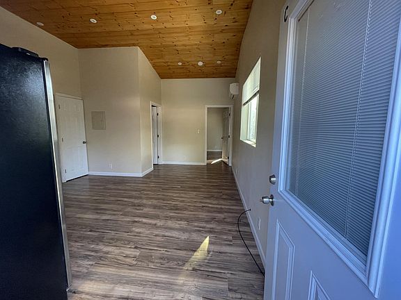 2nd image of 54220 Pine Crest Ave