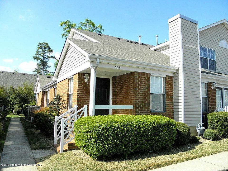 1st image of 404 Westgate Cir