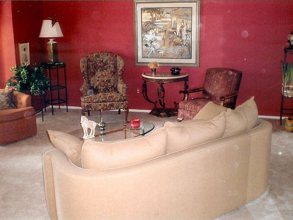 Liveng room