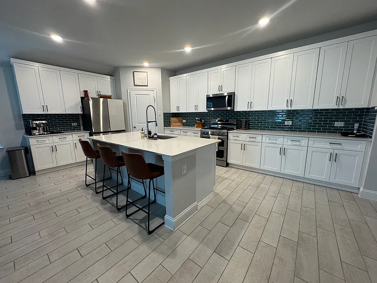 1608 Barnwood Trce — Photo 9