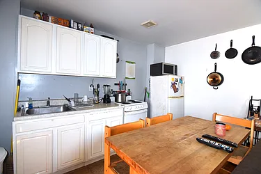 Rented by Triplemint