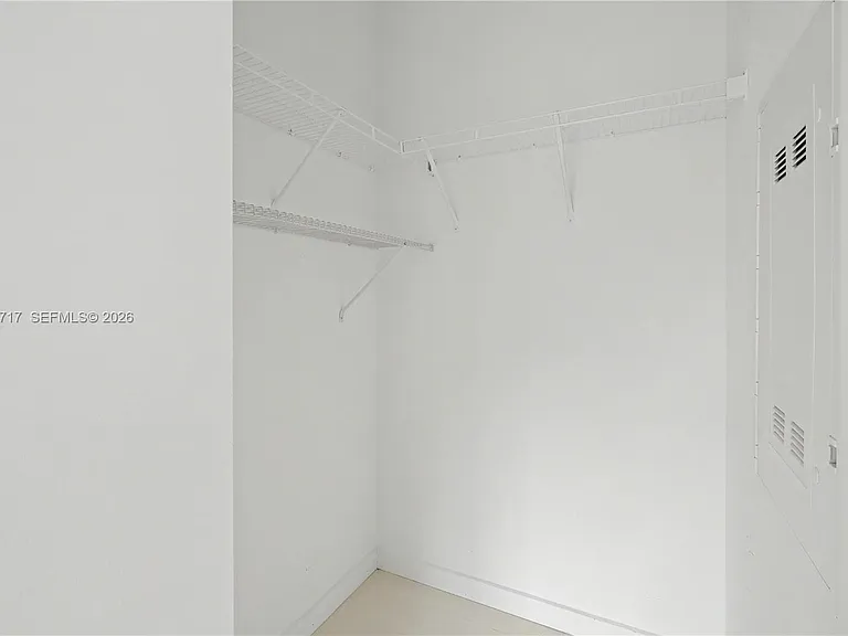 501 NE 31st St #302 — Photo 21