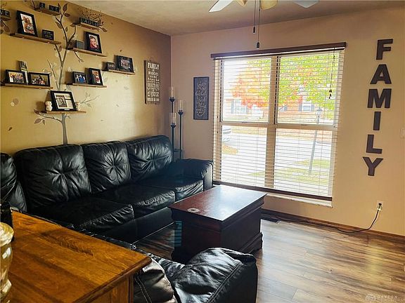 5th image of 5058 Seville Dr