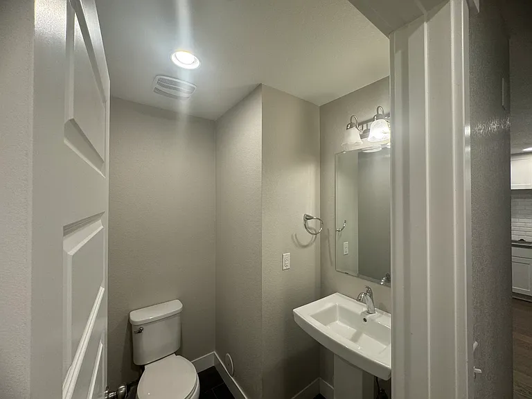 11227 E 25th Ave — Photo 6