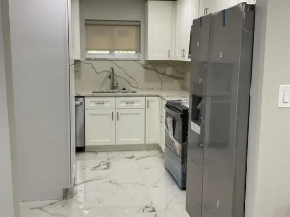 642 NW 14th Way, Fort Lauderdale, FL 33311