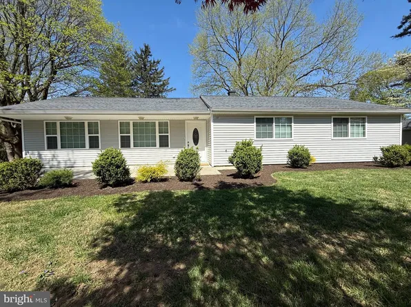 1107 Cromwell Rd, Glenside, PA 19038