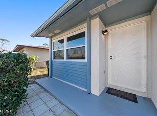907 Bradley Cir, Lynn Haven, FL 32444