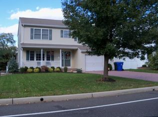 425 Colonia Blvd, Colonia, NJ 07067