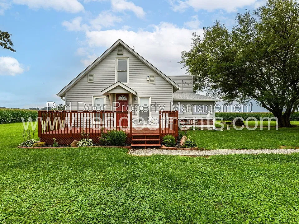 9915 E County Road 950 N