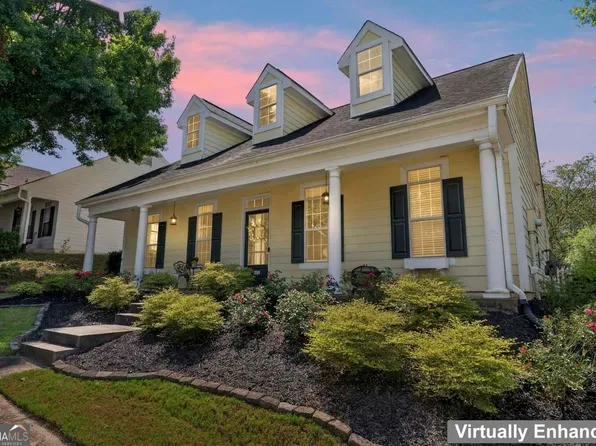 611 Brookwater Dr, Stockbridge, GA 30281
