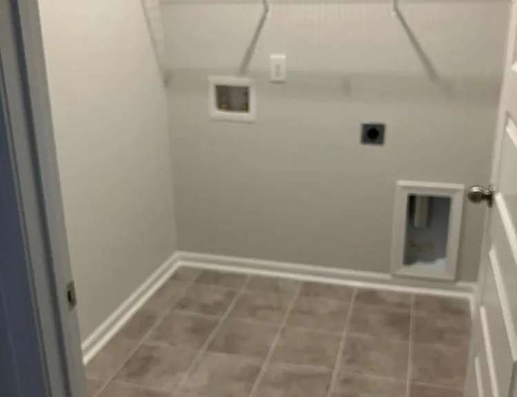 Laundry room with washer & dryer hookups