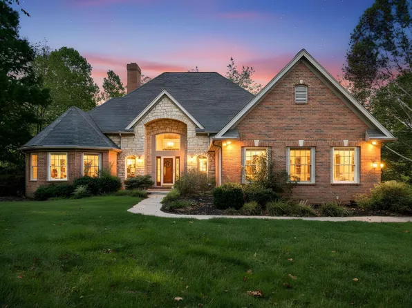 14555 Bradford Dr, Logan, OH 43138