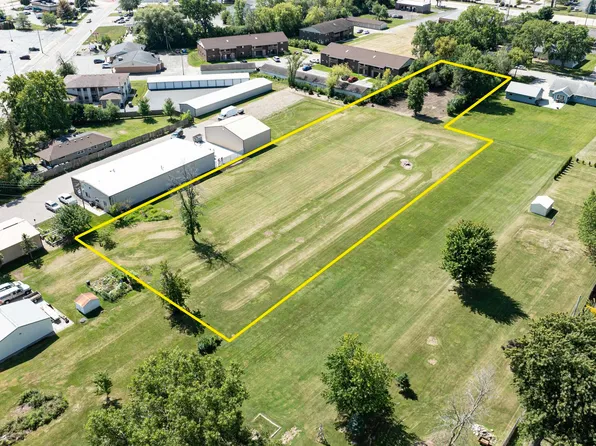 Greenfield St, Neenah, WI 54956