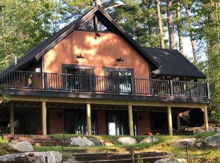 99 Leisure Ln, Sanbornville, NH 03872