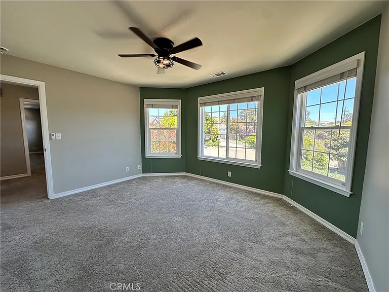 604 Village Ct — Photo 27