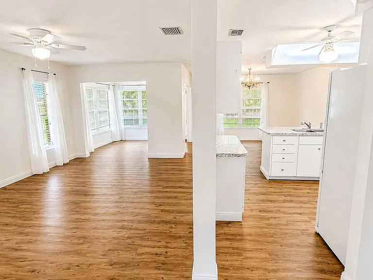 1624 Whitehead Dr #320 — Photo 3