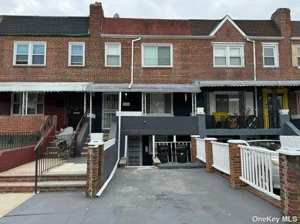 22514 Murdock Avenue, Queens Village, NY 11429