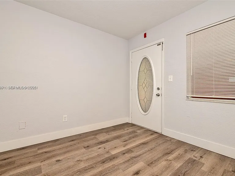 2330 NW 11th St #47 — Photo 21