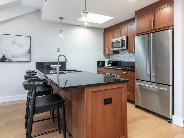 21 Father Francis Gilday St APT 511, Boston, MA 02118