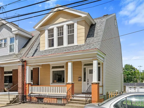 1422 Lowrie St, Pittsburgh, PA 15212