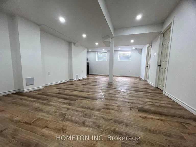 4 Pridham Pl #BASEMENT — Photo 4