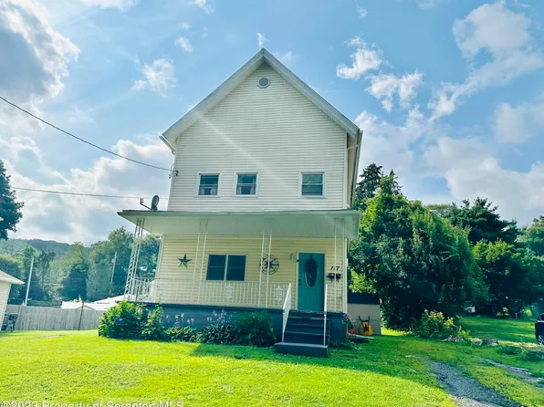 117 Gorham Ave, Mayfield, PA 18433