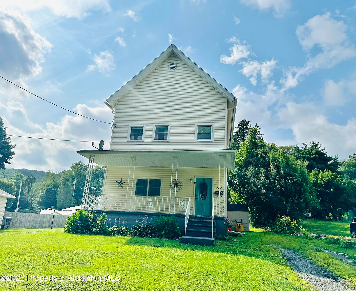 117 Gorham Ave photo 1