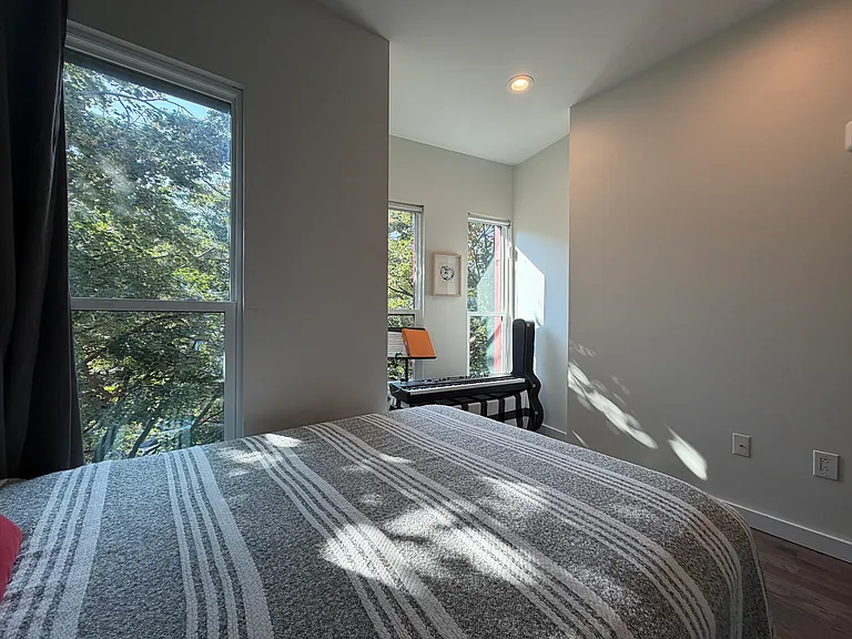 131 Hyde Park Ave #B — Photo 13