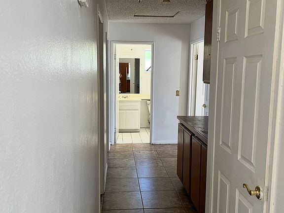 4th image of 14160 Travers Dr
